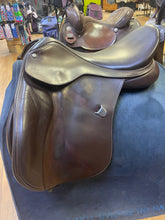 Load image into Gallery viewer, Used 18” Bates All Purpose #24576
