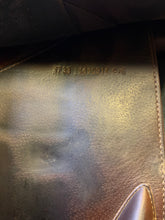 Load image into Gallery viewer, Used 17” Prestige Michel Robert Close Contact
