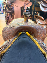 Load image into Gallery viewer, Used 15” Custom Made HR Barrel Saddle #27824
