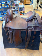Load image into Gallery viewer, Used 16” Billy Cook Cutting Western Saddle #28497
