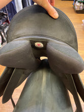 Load image into Gallery viewer, Used 17.5” Winteclite All Purpose Saddle #22766
