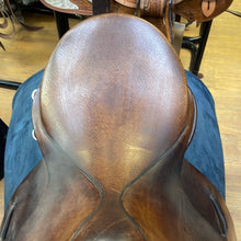 Load image into Gallery viewer, Used 17” Ainsley All Purpose Saddle #17748
