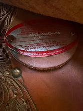 Load image into Gallery viewer, Used 15.5” Reinsman Wade Ranch Saddle #27287
