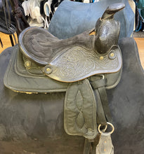 Load image into Gallery viewer, Used 12” Big Horn Western Pony Saddle
