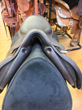 Load image into Gallery viewer, Used 17” Marcel Toulouse Annice Genisis
