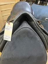 Load image into Gallery viewer, Used 17” Custom Saddlery Dressage Saddle #21471
