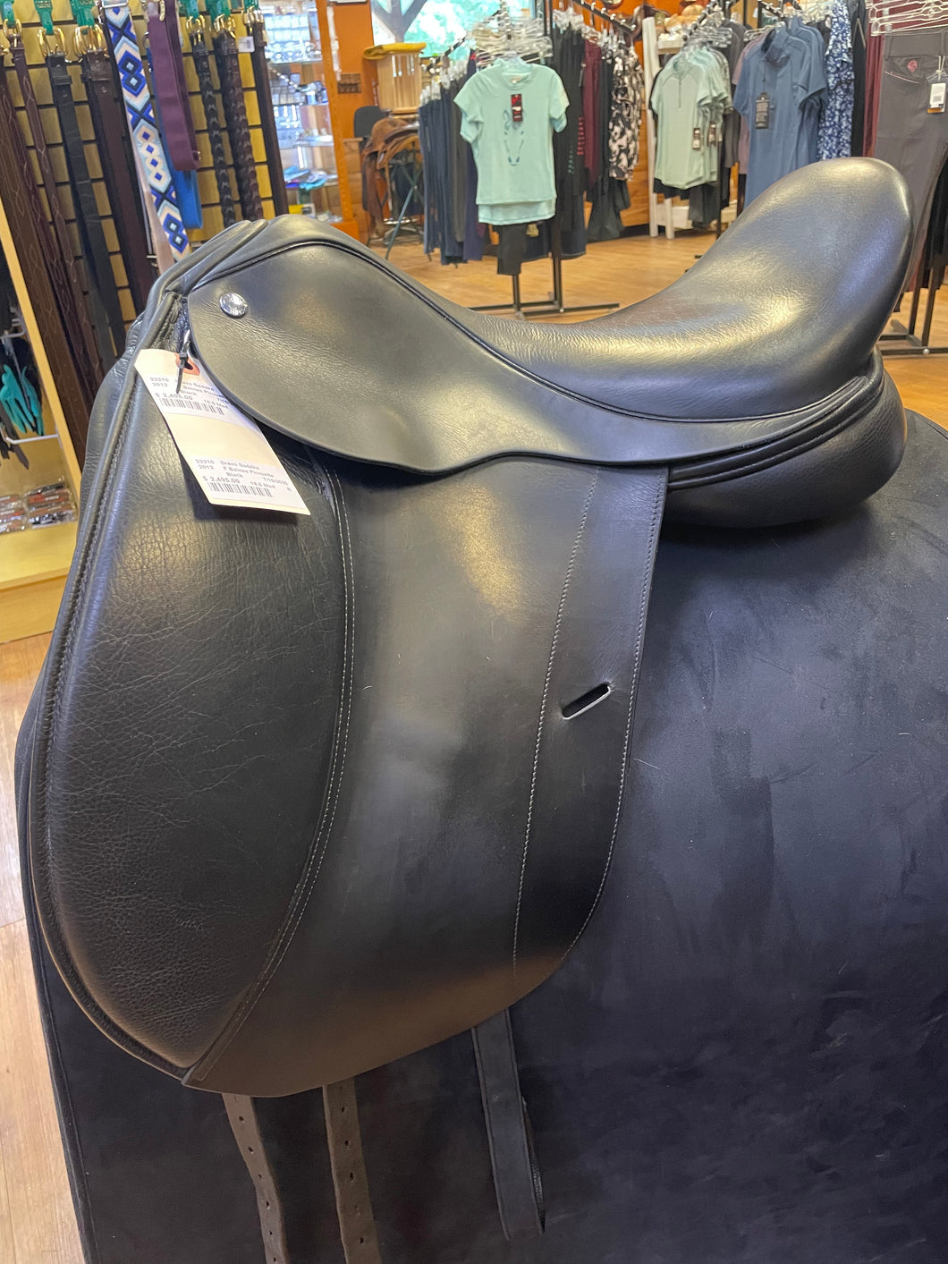 Used 18.5” Frank Baines pirouette Dressage #23210