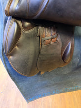 Load image into Gallery viewer, Used 17” Prestige Michel Robert Close Contact
