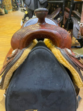Load image into Gallery viewer, Used 16” Jack Brainard Special Western Saddle #25268
