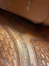 Load image into Gallery viewer, Used 16” Bob’s Custom Saddle Reiner
