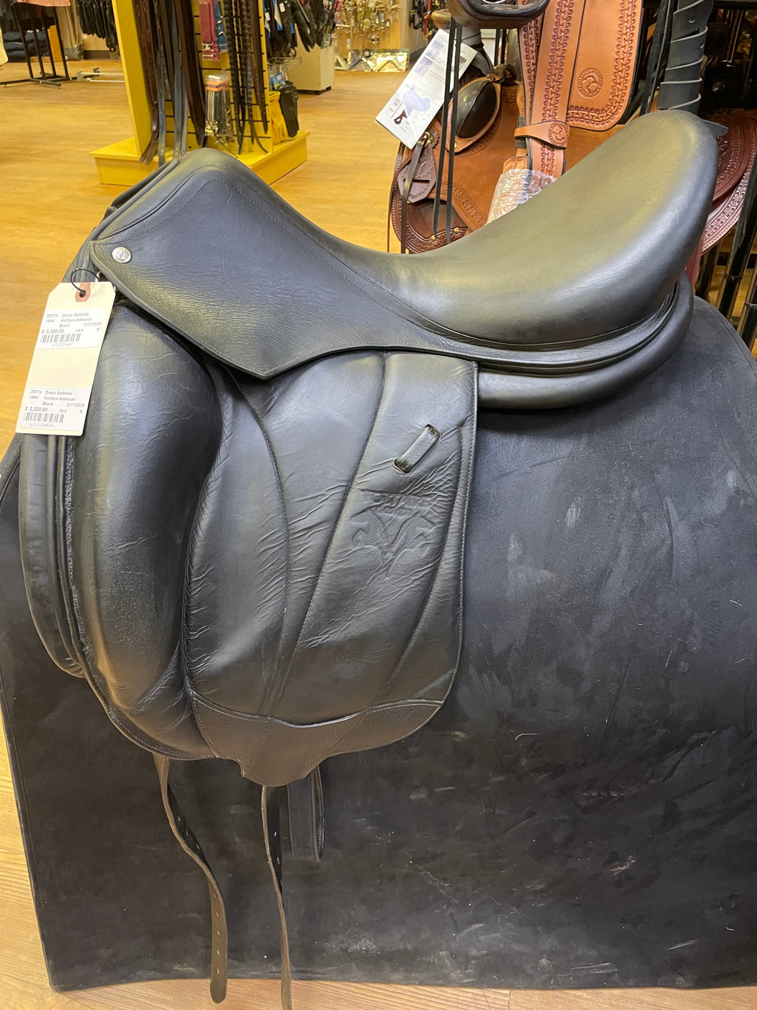 Used 19.5” Voltaire Adelaide Dressage Saddle #20775