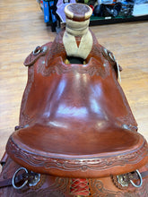 Load image into Gallery viewer, Used 15.5” Reinsman Wade Ranch Saddle #27287
