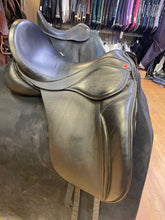 Load image into Gallery viewer, Used 17.5” Lemke Dressage Saddle #24340
