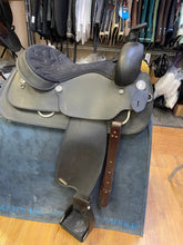Load image into Gallery viewer, Used 16” Wintec Western Saddle #23772
