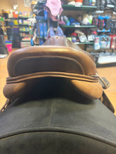 Load image into Gallery viewer, Used 18” Dover Rotate to Fit Close Contact #27823
