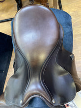 Load image into Gallery viewer, Used 17” Bates All Purpose Saddle #17911
