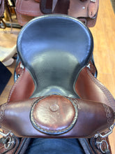 Load image into Gallery viewer, Used 15” Custom Dixieland Trail Saddle
