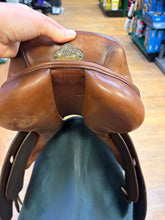 Load image into Gallery viewer, Used 15 3/4” Pessoa AMO Junior close contact #27886
