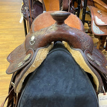 Load image into Gallery viewer, Used 15.5” Circle Y Show Saddle #17617
