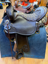 Load image into Gallery viewer, DEMO 17.5" Tucker High Plains Saddle
