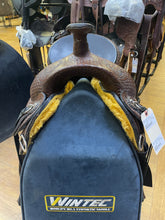 Load image into Gallery viewer, Used 16” Dakota Halflinger Tree #25266
