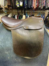 Load image into Gallery viewer, Used 21” Blue Ribbon Cutback Saddle #20647
