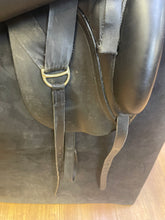 Load image into Gallery viewer, Used 17” Steffens Advantage Dressage Saddle #1800
