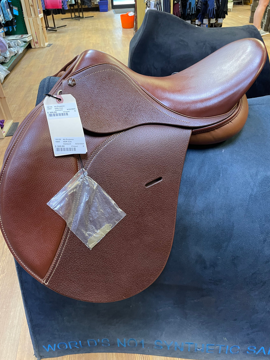 Used HDR 17” Club All Purpose Saddle #18126