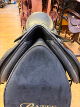 Load image into Gallery viewer, Used 17” Arena Dressage Saddle #27500
