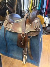 Load image into Gallery viewer, Used 16” Crates 2222 Classic Reining Saddle Round Skirt #29531
