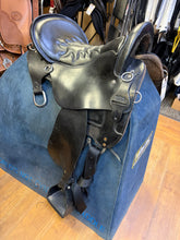 Load image into Gallery viewer, Used 16.5” Tucker Endurance Trail Black Saddle #29846
