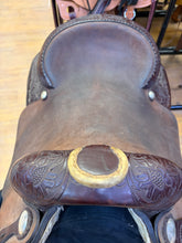 Load image into Gallery viewer, Used 17” Billy Cook Ranch Western Saddle #26299
