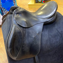 Load image into Gallery viewer, Used 17.5” Kieffer All Purpose Aachen Saddle #14436
