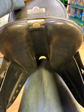 Load image into Gallery viewer, Used 0 Bates Innova Dressage Saddle #27501
