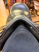Load image into Gallery viewer, Used 18” Lovatte &amp; Ricketts Sylvan All Purpose #29115
