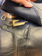 Load image into Gallery viewer, Used 18” Stubben Maestoso Dressage Saddle #27328
