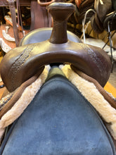 Load image into Gallery viewer, Used 16” High Horse Daisetta Western #28756
