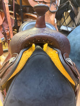 Load image into Gallery viewer, Used 16” Circle Y Flagstaff Trail Saddle #29482
