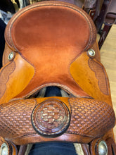 Load image into Gallery viewer, Used 16” Bob’s Custom Saddle Reiner
