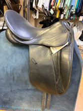 Load image into Gallery viewer, Used 18” Stubben Maestoso Dressage Saddle #27328
