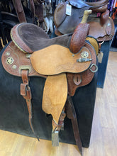 Load image into Gallery viewer, Used 16” Circle Y Kendra Mounted Saddle
