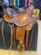 Load image into Gallery viewer, Used 15” Circle Y Walnut Grove Western Saddle #25407
