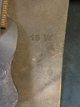 Load image into Gallery viewer, Used 15” Crown Close Contact #24565
