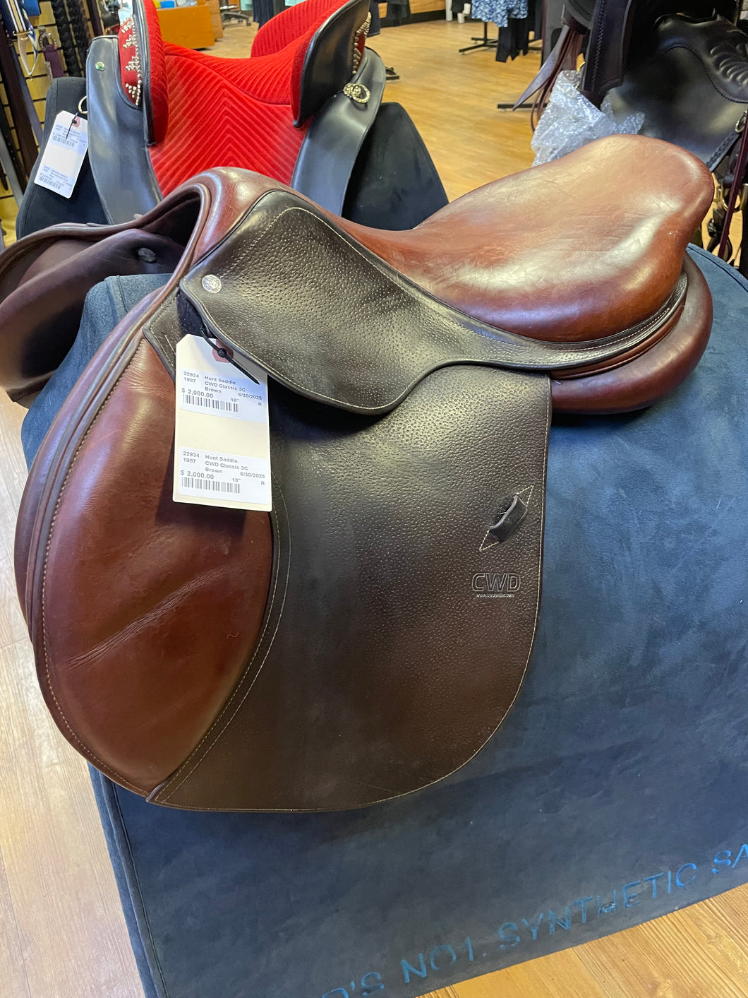 Used 18” CWD Classic Close Contact #22934