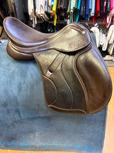 Load image into Gallery viewer, Used 17.5” Bates All Purpose Luxe Saddle #29288
