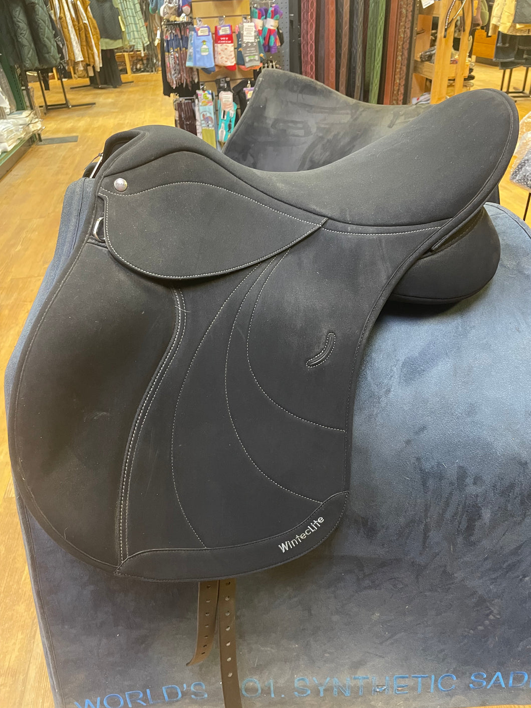 Used 17.5” Winteclite All Purpose D’lux #24930