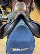 Load image into Gallery viewer, Used 17.5” Trilogy Talisman Close Contact Saddle #23644
