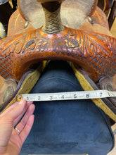 Load image into Gallery viewer, Used 16” RS Custom Ranch Saddlery Barrel #24394
