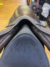 Load image into Gallery viewer, Used 16” Royal Highness Emile Close Contact
