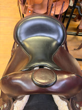 Load image into Gallery viewer, Used 16” High Horse El camp Western Saddle
